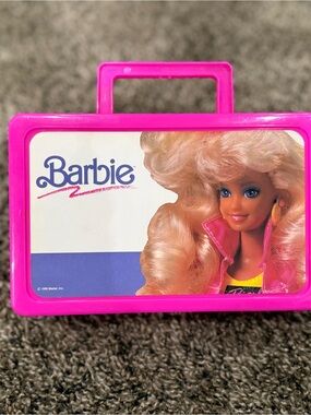 Vintage 1990 Barbie Pink Plastic Carrying Case Travel Case Mattel